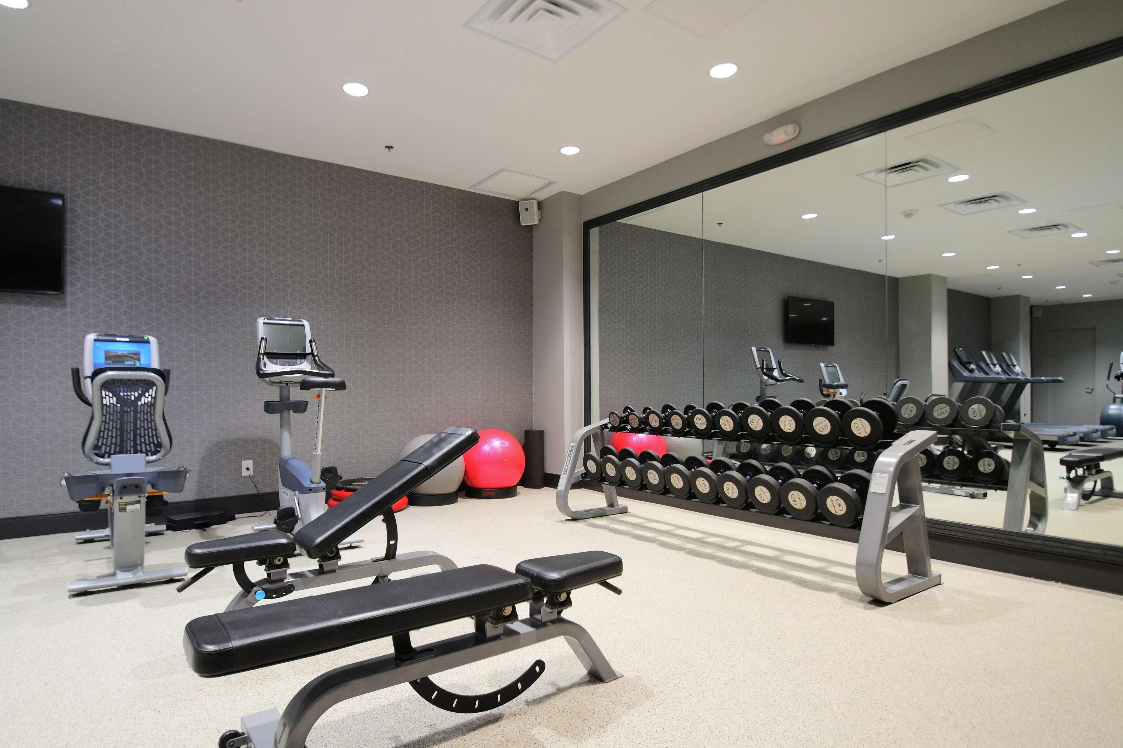 Hilton Dallas-Park Cities Екстериор снимка