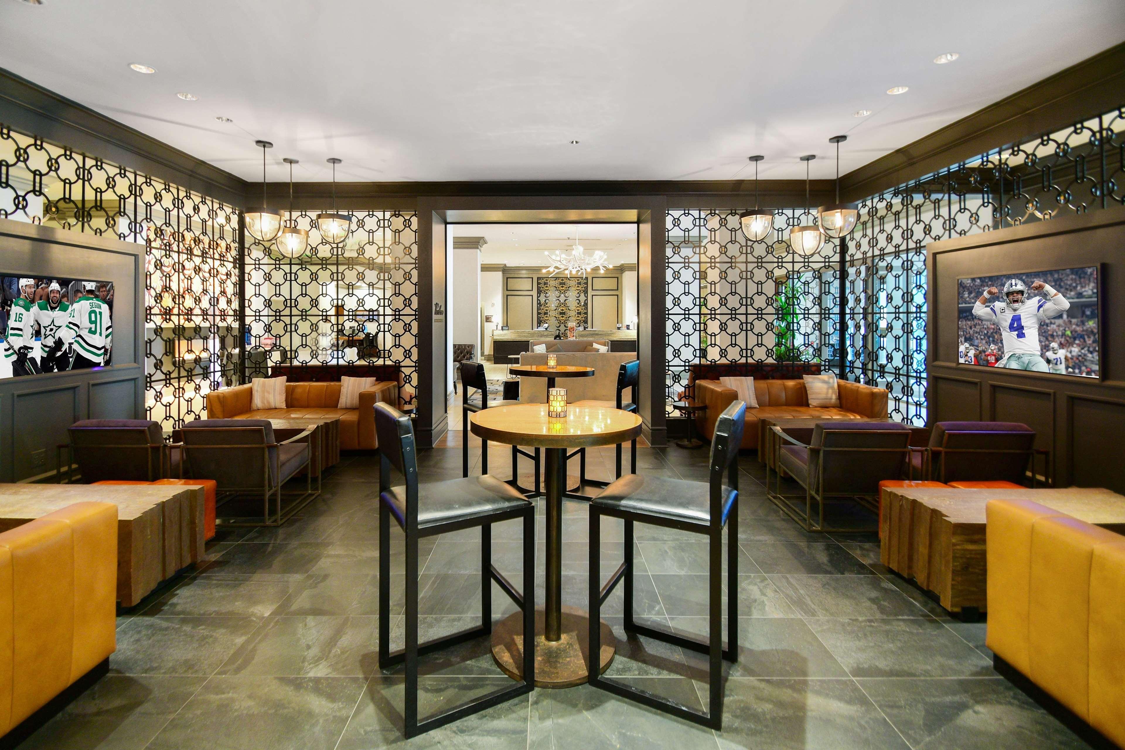 Hilton Dallas-Park Cities Екстериор снимка