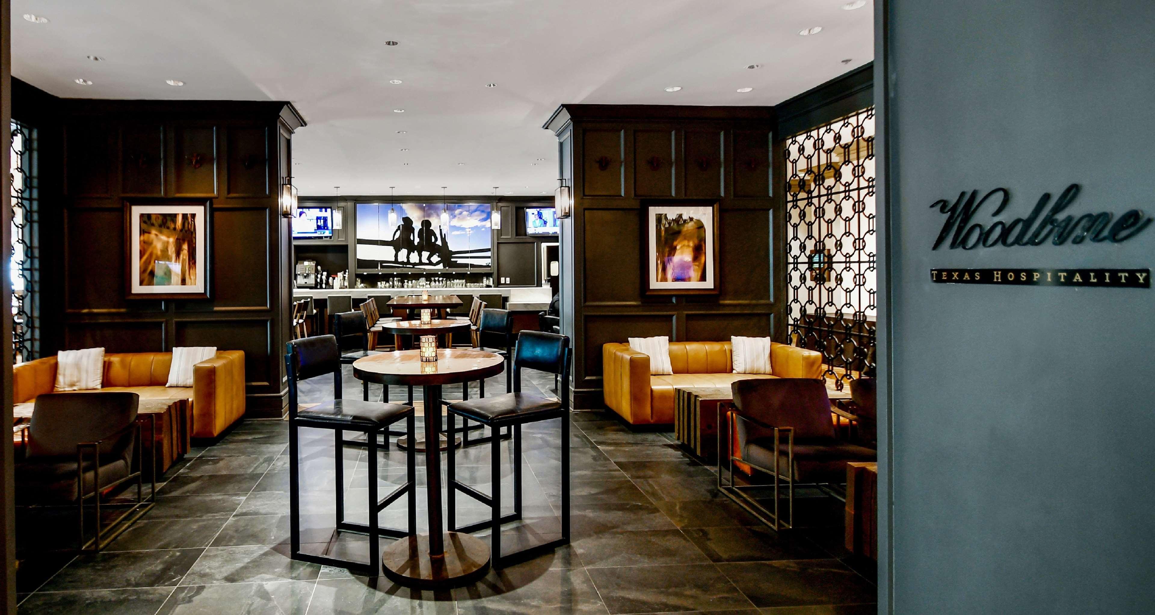 Hilton Dallas-Park Cities Екстериор снимка